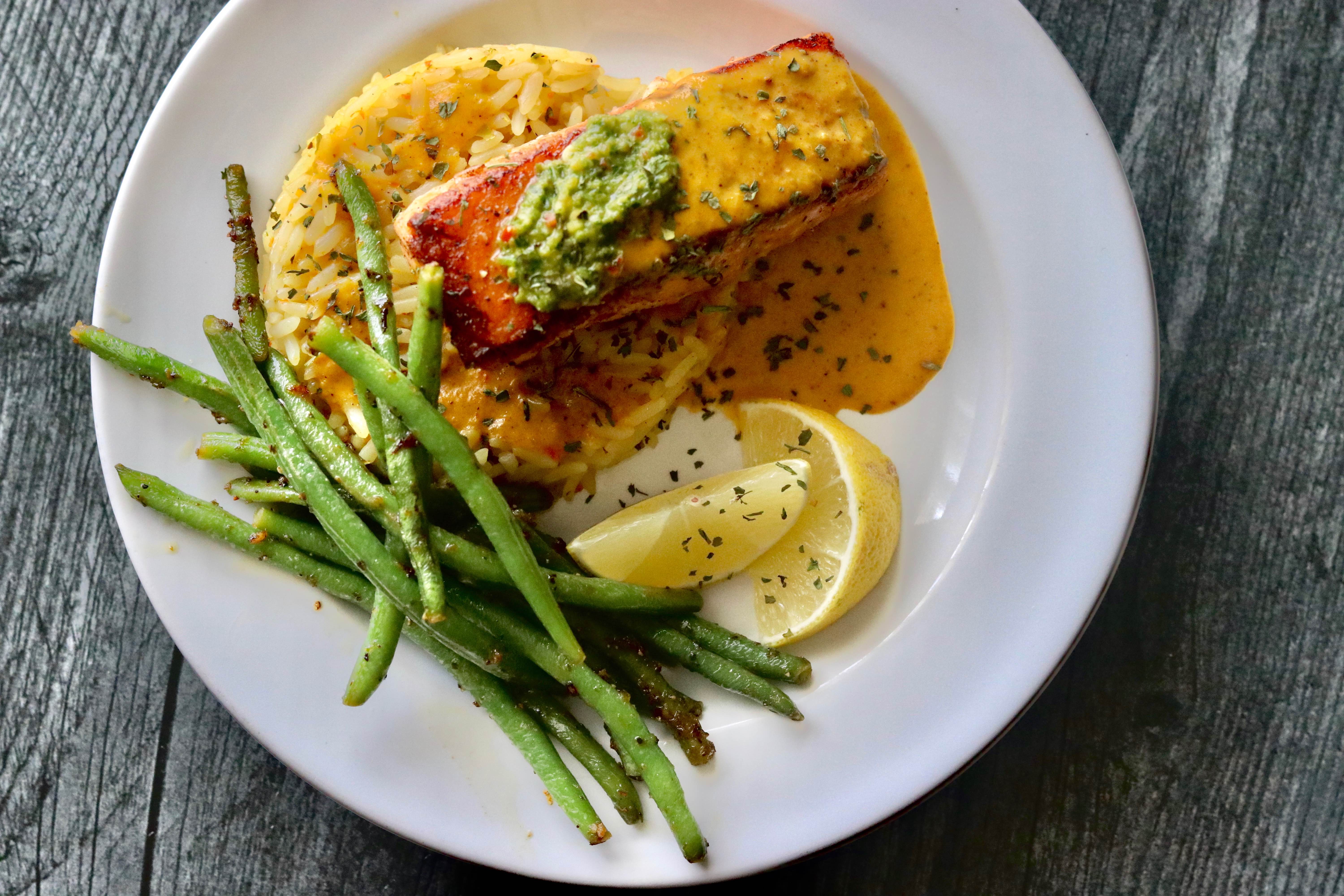 Grilled salmon with garnish